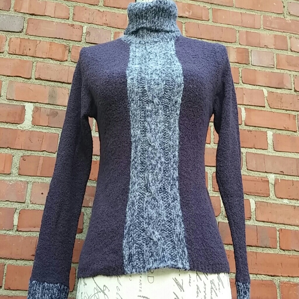 Purple & Grey textured sweater size S